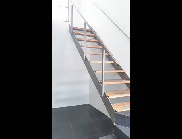 2 bed property to rent in WOODSTOCK